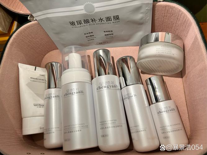 也呈妍护肤品一套国产化妆品白色很多护肤产品图片化妆品店牌子图片算