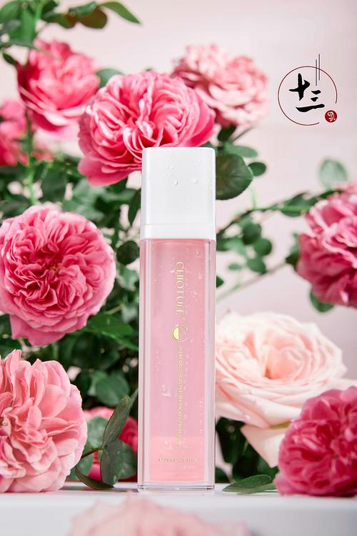 护肤品｜摄影师十三y 的「镜头感」护肤哲学